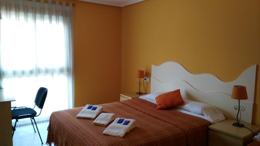Hotel Hp Castelldefels Exterior foto